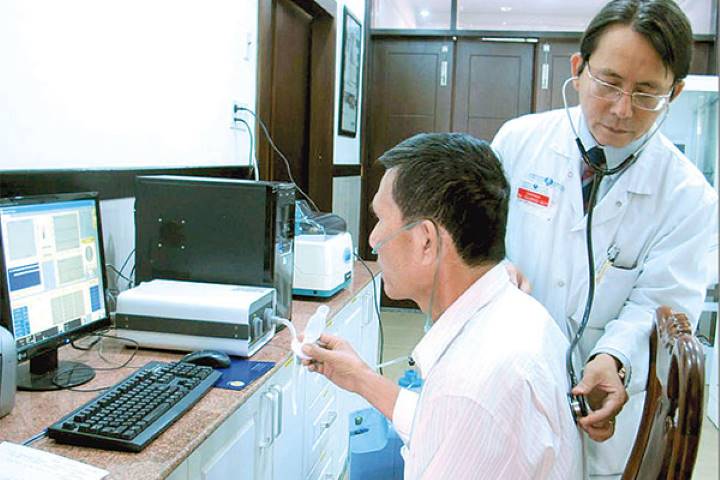 GS-TSKH Dương Quý Sỹ vào top 100 chuyên gia sức khỏe thế giới năm 2015
