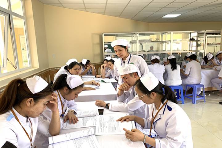 Sinh viên có thành tích xuất sắc trong học tập và rèn luyện, năm học 2018 – 2019