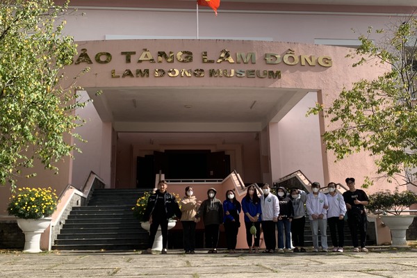Hoạt động tham quan viện bảo tàng Lâm Đồng quý III năm 2023