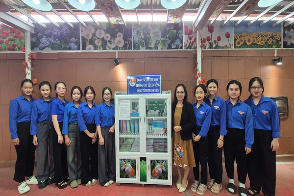 MÔ HÌNH RECYCLE HUB LMC 2025